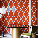 Обои ручная роспись Chez Nina by India Mahdavi Lantana colourway on Arancio dyed silk варинант исполнения - 4 | Loft Concept в Брянске