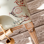 Банкетка из массива бука светло-зеленая с растительным орнаментом Raffael Angel Floral Banquette варинант исполнения - 3 | Loft Concept в Брянске