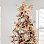 Заснеженная Новогодняя Ель с золотыми листьями и цветами в комплекте варинант исполнения - 2 | Loft Concept в Брянске